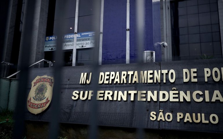 PF deflagra operação contra ataques cibernéticos a deputados federais