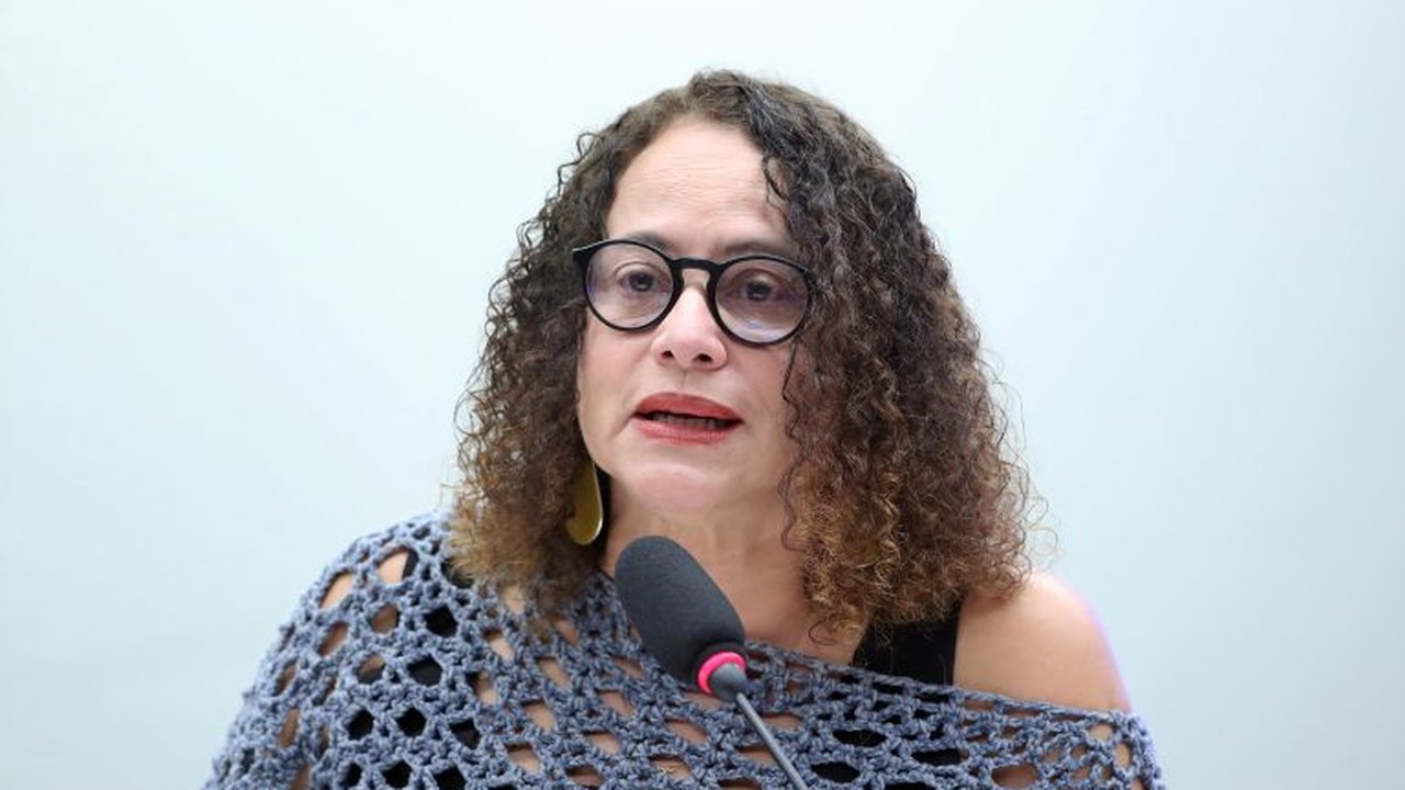 'BRICS é um espaço privilegiado de avanço científico e tecnológico', diz ministra