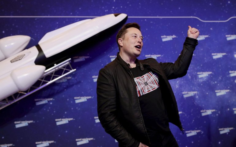 Musk garante nova instalação da SpaceX na fronteira entre os EUA e o México