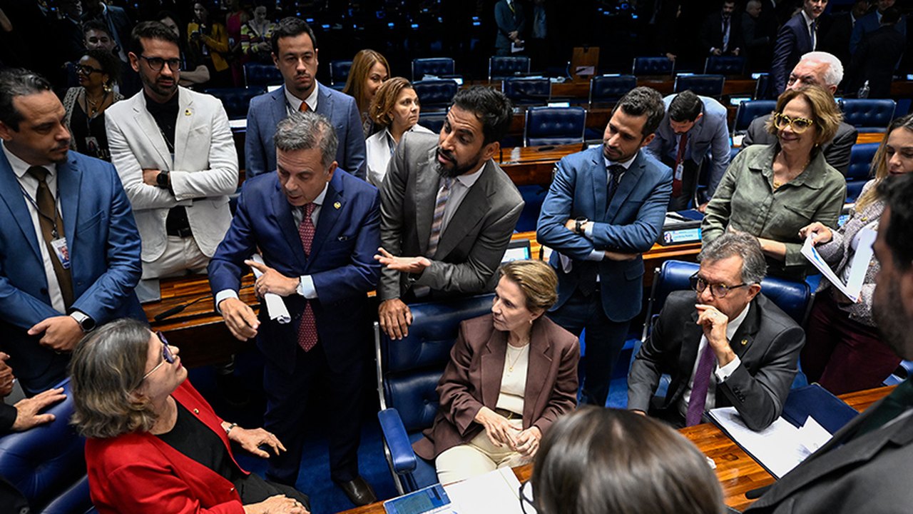 Após acordo, redução de tributos sobre combustíveis vai à sanção