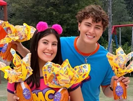 Maria Clara & JP levam fãs para encontro de Páscoa com caça aos ovos e brincadeiras