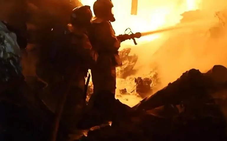 Explosão causada por gás na capital do Quênia deixa centenas de feridos, diz a Cruz Vermelha