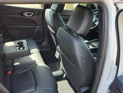 Jeep Compass se reorganiza e mantém disputa direta no segmento de SUVs médios - Sérgio Dias (9).jpeg 