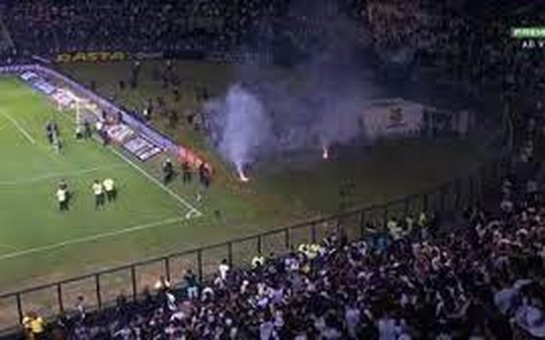 Técnico do Goiás afirma 'ter temido o pior' após revolta da torcida do Vasco