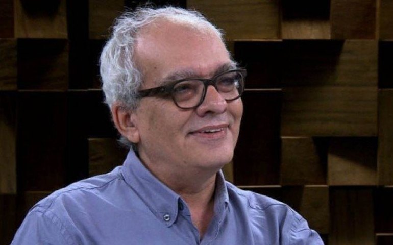 Artistas e jornalistas lamentam a morte de Artur Xexéo