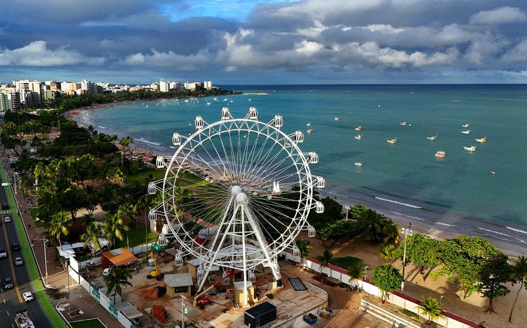 Roda Maceió inaugura em novembro com espetáculo na orla e promete transformar a experiência turística da cidade