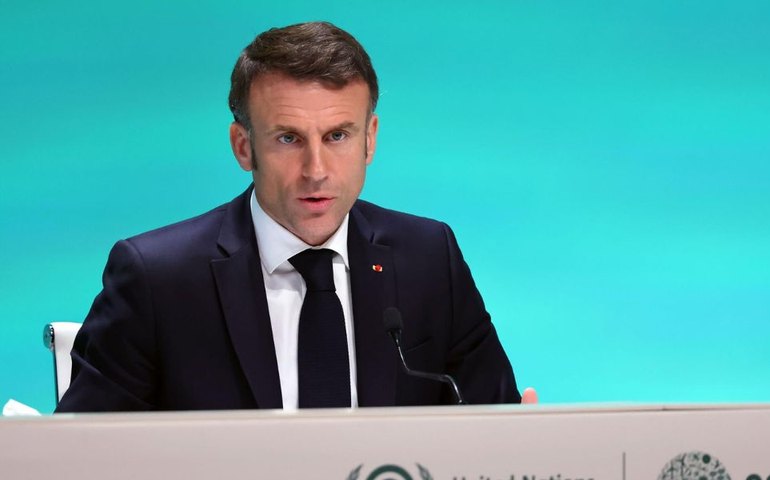 Esquerda francesa reedita aliança sem Macron e frustra pedido de moderação do presidente