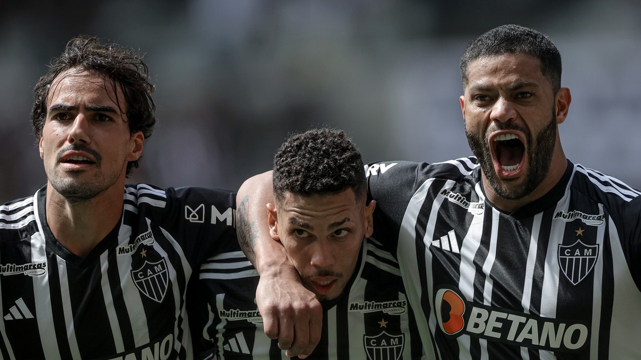 Paulinho marca, Atlético-MG vence Bahia após queda na Libertadores e alivia pressão