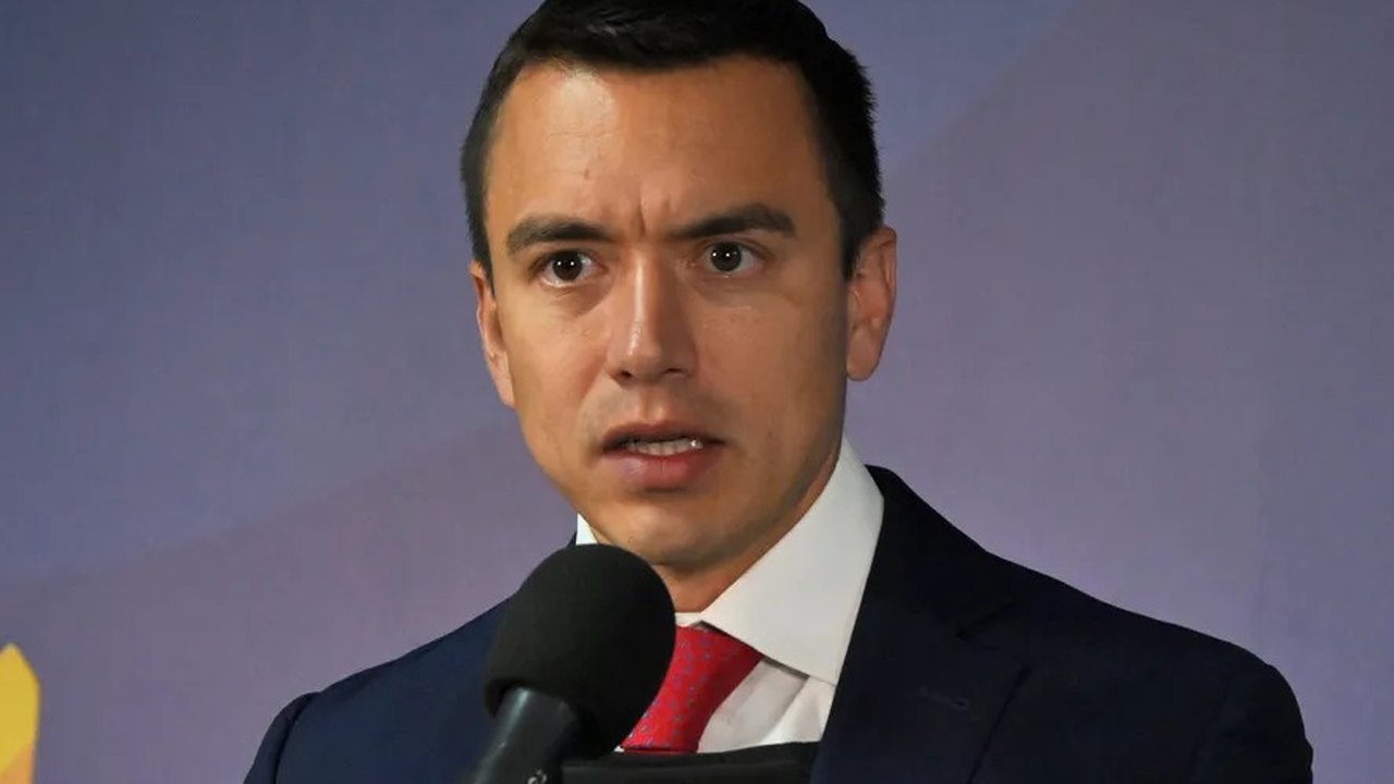 Equador: Noboa suspende vinda ao Brasil por causa de julgamento de ministra e crise energética