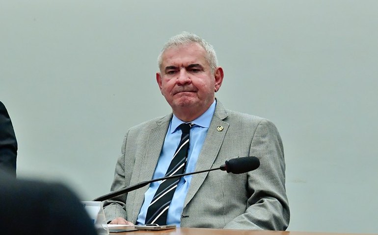 Relatório da LOA de 2025 prevê R$ 27,9 bi para aumentos de despesa com pessoal