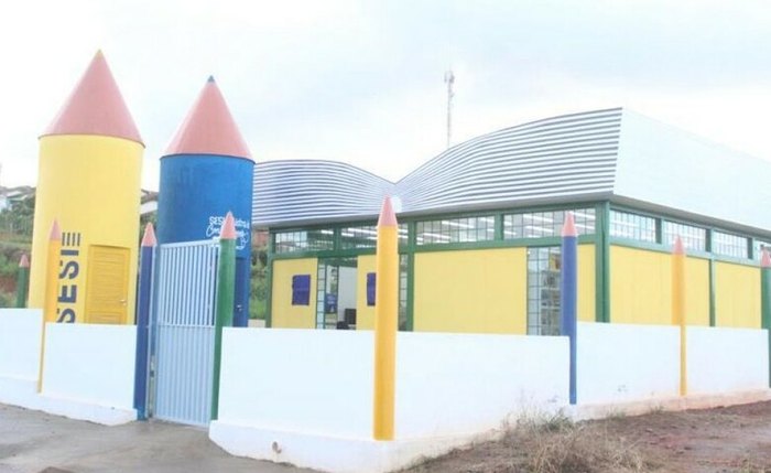 Biblioteca foi inaugurada em Santana do Mundaú, na Zona da Mata, e contará com acervo de 4,5 mil obras e dez computadores com internet