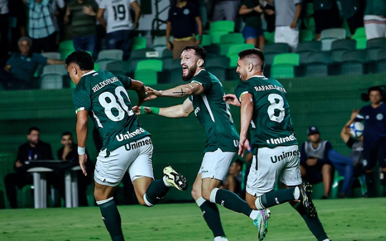 Santos perde do Goiás e deixa a liderança da Série B para o Novorizontino