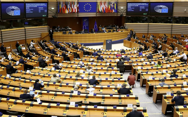 Ucrânia assume autoria de atentado que matou político pró-Rússia