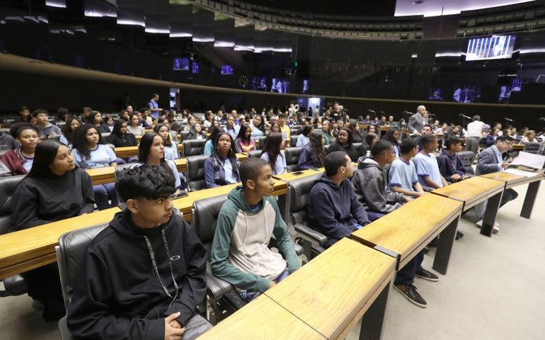 Câmara comemora os 33 anos do Estatuto da Criança e do Adolescente