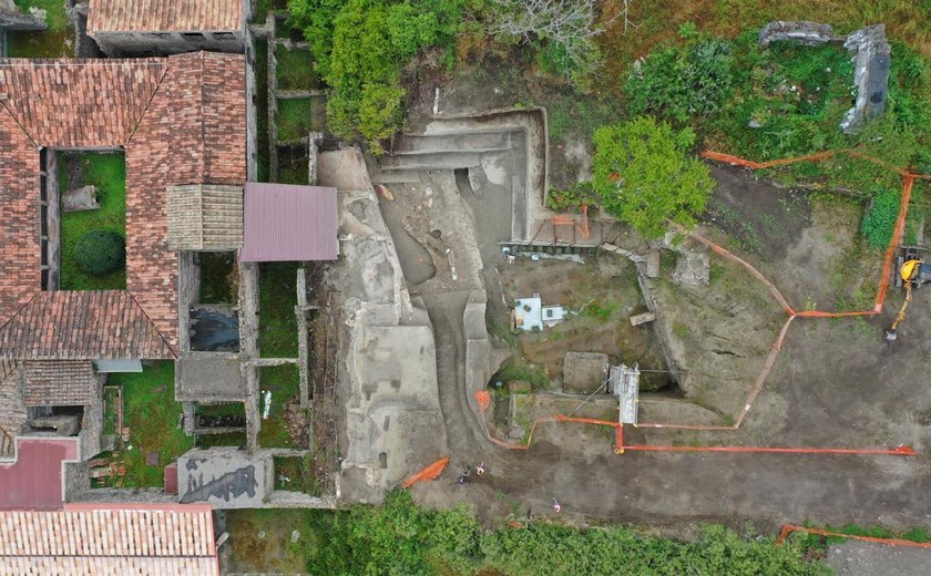 Descoberta de banco antigo na Vila dos Mistérios revela evidência de poder e vida cotidiana em Pompeia (FOTOS)