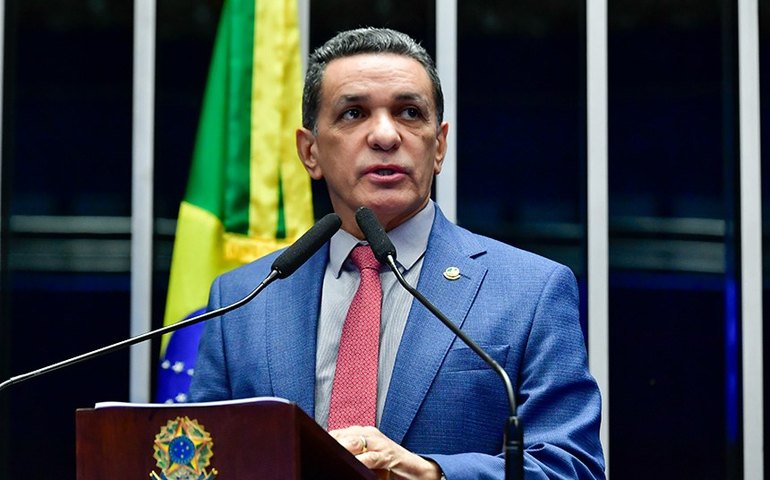 Mecias critica descriminalização das drogas no Brasil