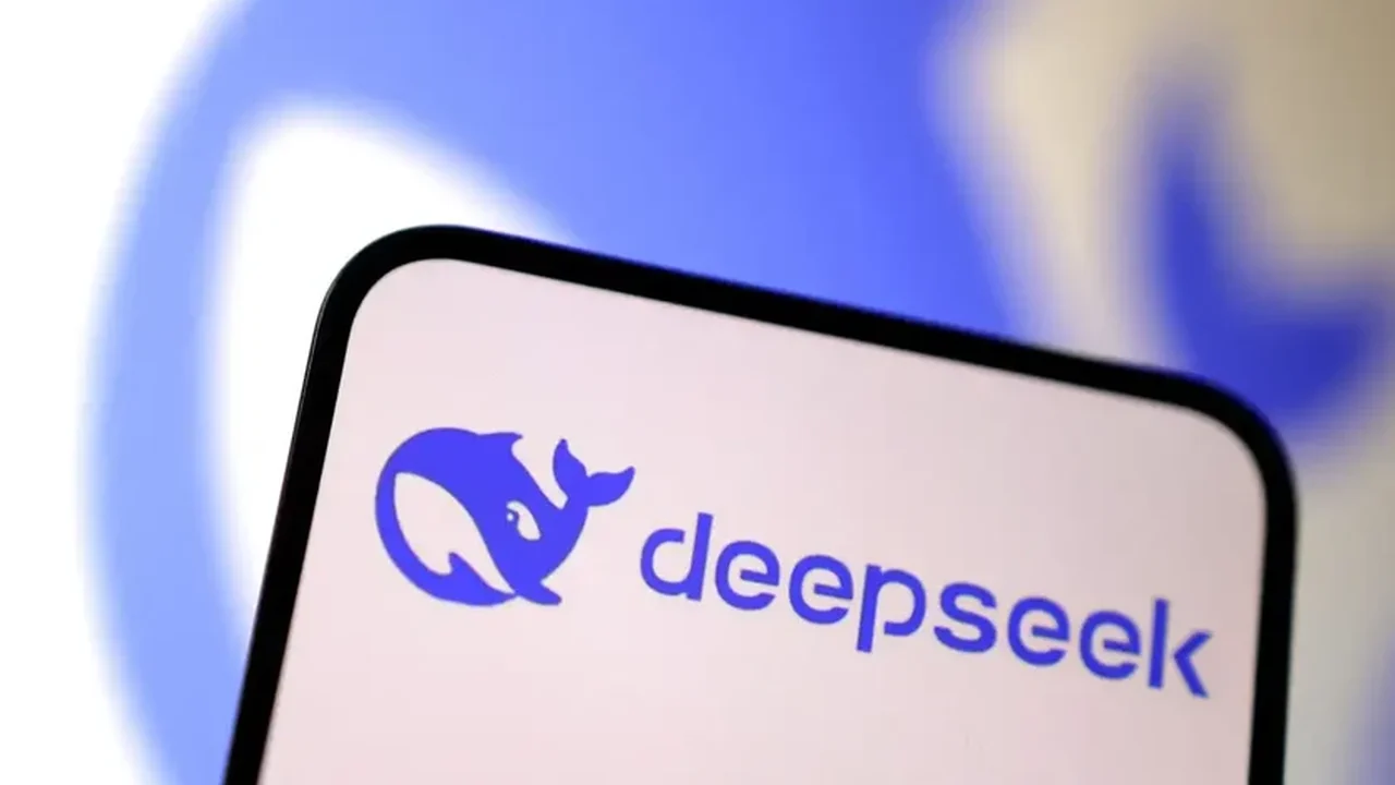 Governo Trump ordena remoção da tecnologia DeepSeek dos sistemas federais