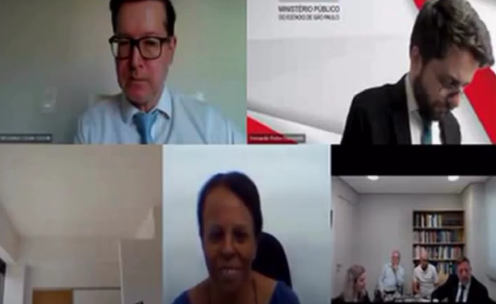 Testemunha tinha deformidade facial que impede o fechamento completo da boca