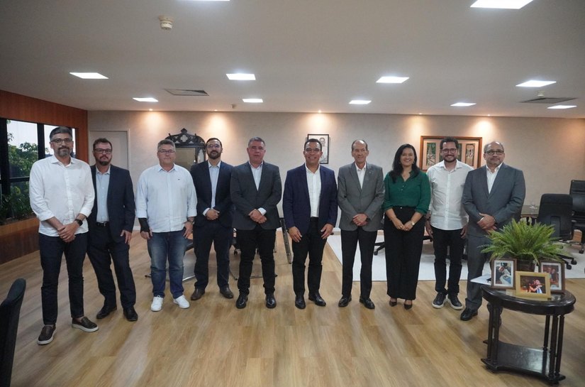 Secti amplia parcerias em visita do presidente da Embrapii a Alagoas