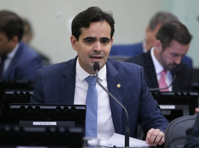 Lelo Maia apresenta projeto obrigando escolas a notificarem crimes sexuais contra crianças e adolescentes