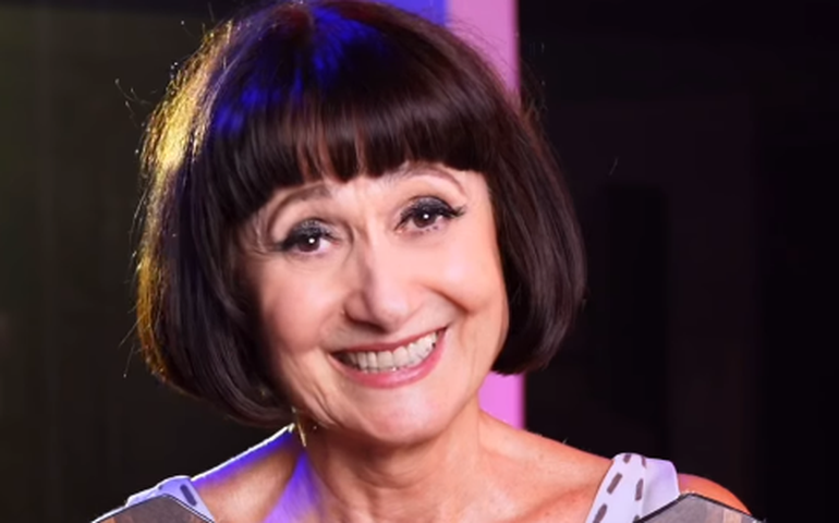 Zezé Polessa tem intoxicação alimentar e é internada após comer feijoada vegana