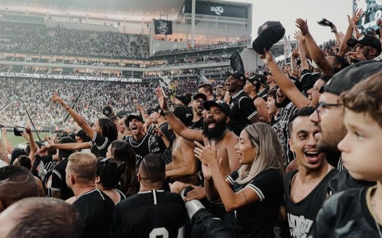 Palmeiras x Corinthians marca 7 anos de torcida única em SP; clubes querem fim da medida