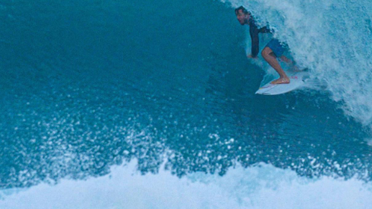 João Chianca está bem após acidente na praia de Pipeline