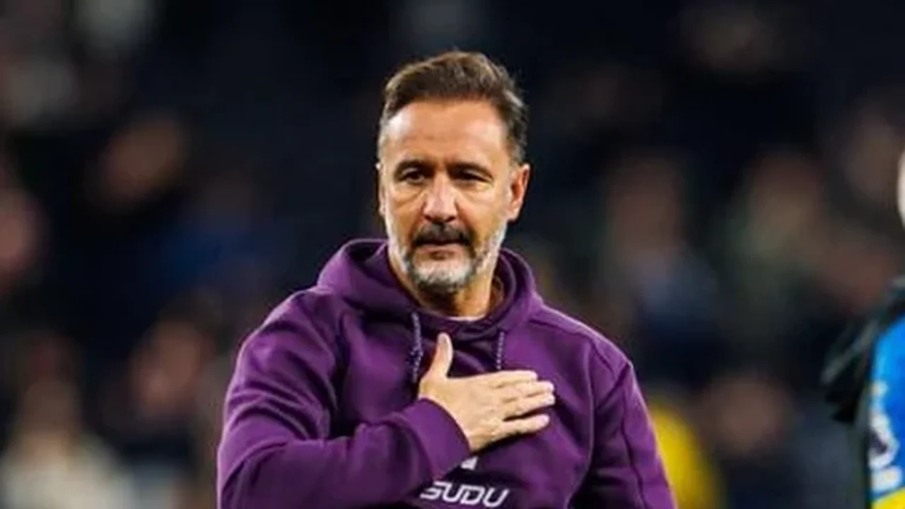 Nottingham Forest demite Vítor Pereira, ex-Flamengo e Corinthians, por e-mail, diz jornal