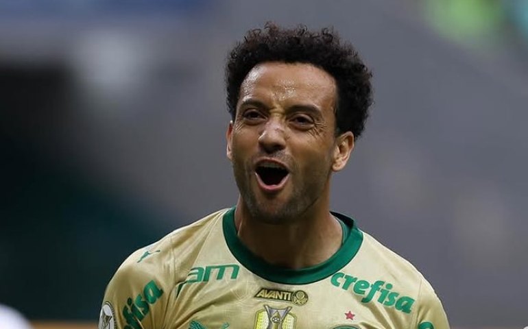 Felipe Anderson celebra retorno do bom futebol no Palmeiras: 'Feliz por voltar a contribuir'