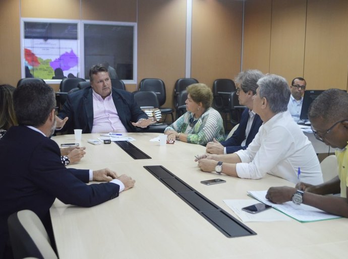 Semed busca reforçar parceria com Secretaria de Segurança
