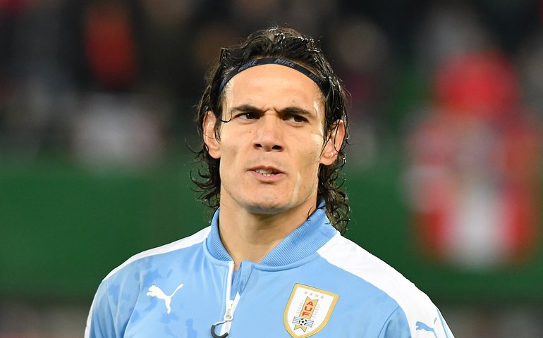 Sem Cavani, interino chama 20 jogadores para amistoso do Uruguai em setembro