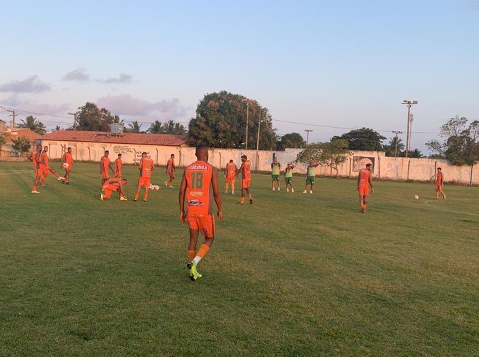 Delegação do Coruripe já está em Aracaju com foco na terceira partida do Brasileirão Série D