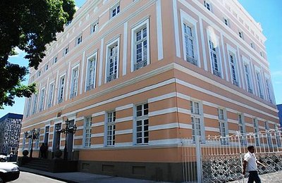 Assembleia Legislativa retoma atividades nesta quarta-feira 