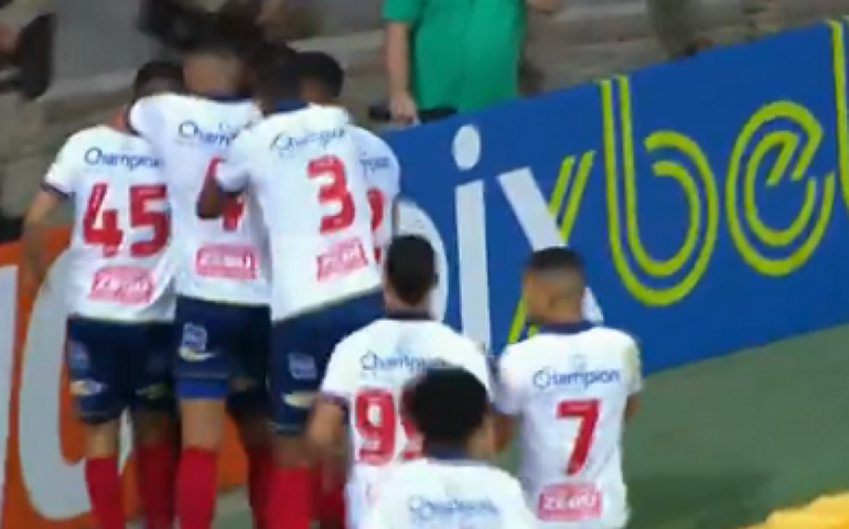 Bahia vence Criciúma de forma heroica e assume vice-liderança da Série B