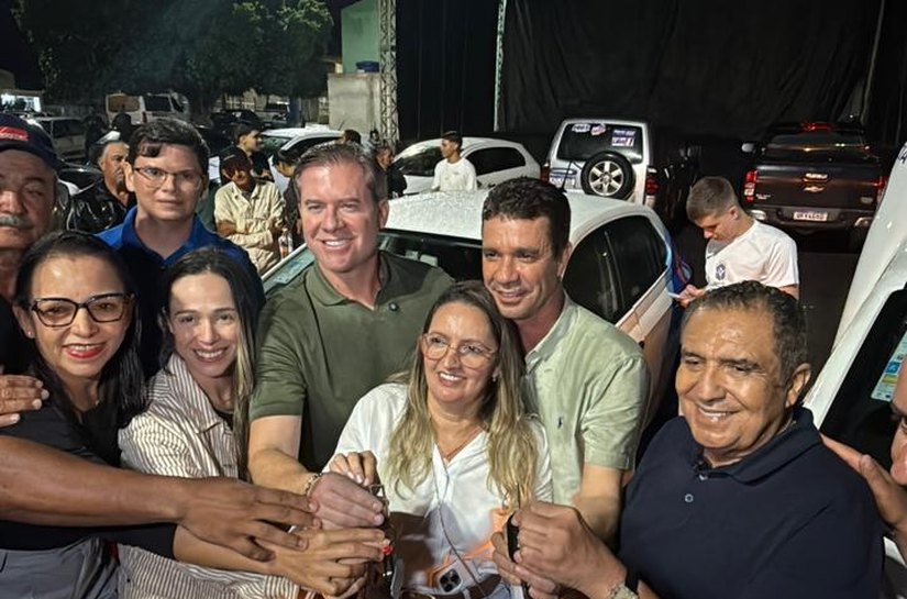 Marx Beltrão entrega ambulâncias e reforça o custeio do SUS com investimentos permanentes em Pariconha e no Sertão de Alagoas