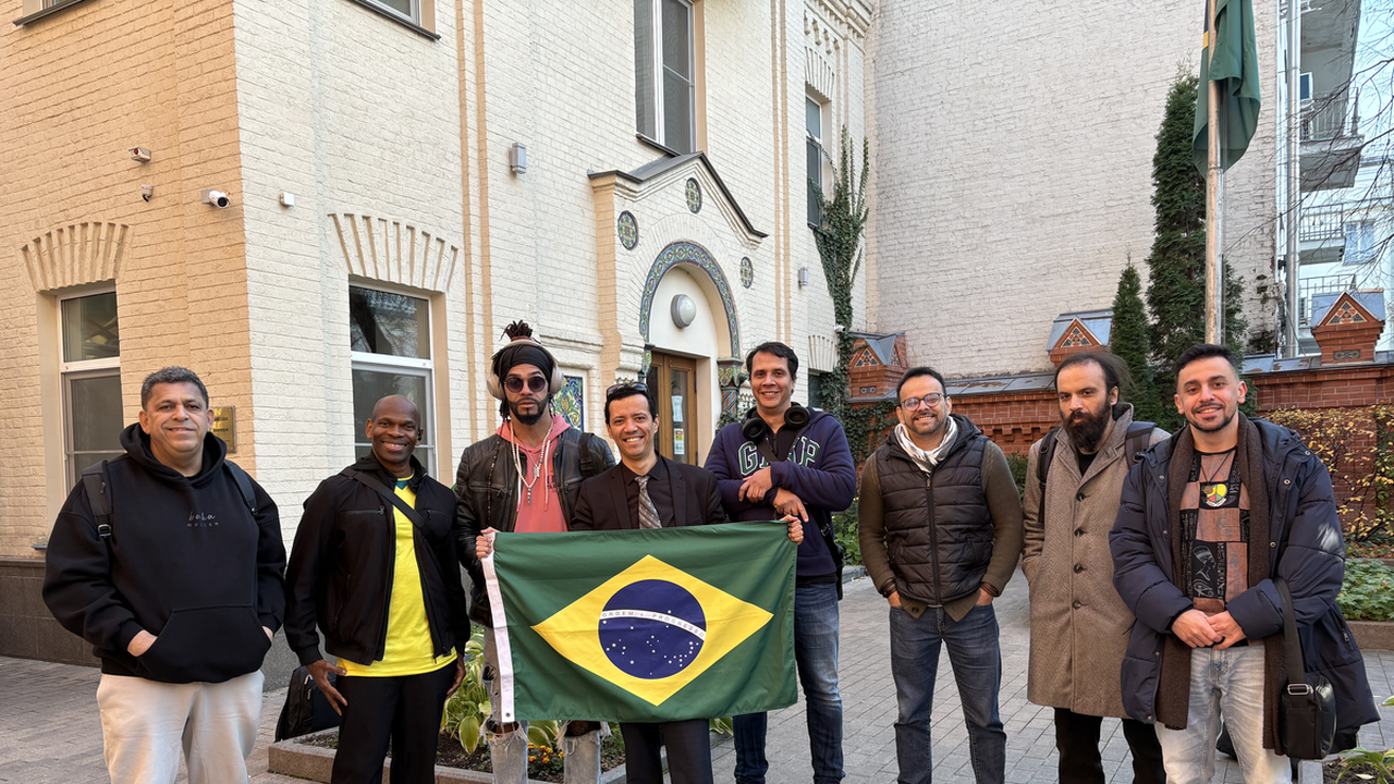 Lula ou Flávio Bolsonaro: como foi a votação dos brasileiros na Rússia?