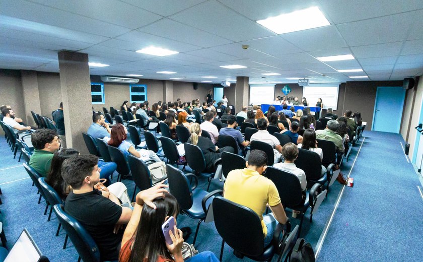 Sesau acolhe 66 novos residentes dos Programas de Residências dos Hospitais do Estado