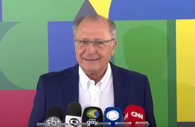 Alckmin diz que a nova ordem executiva dos EUA está na direção correta e destaca continuidade das negociações