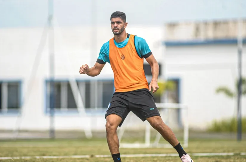 CSA inicia montagem do elenco para a temporada 2026 e anuncia quatro reforços