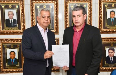 Prefeito Rodrigo Valença tira licença e vice Dr. Júnior assume em São José da Laje