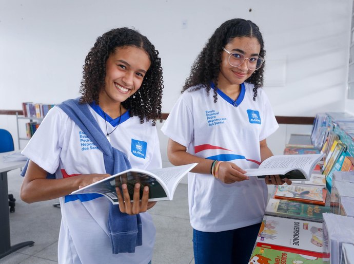 Secretaria de Educação celebra Dia Mundial do Livro valorizando a literatura alagoana