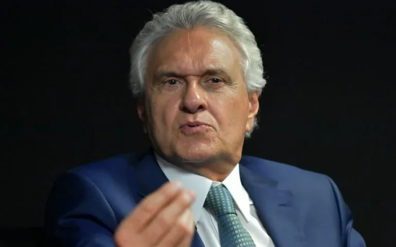 Caiado critica continuidade da anistia como tema prioritário em detrimento de outros