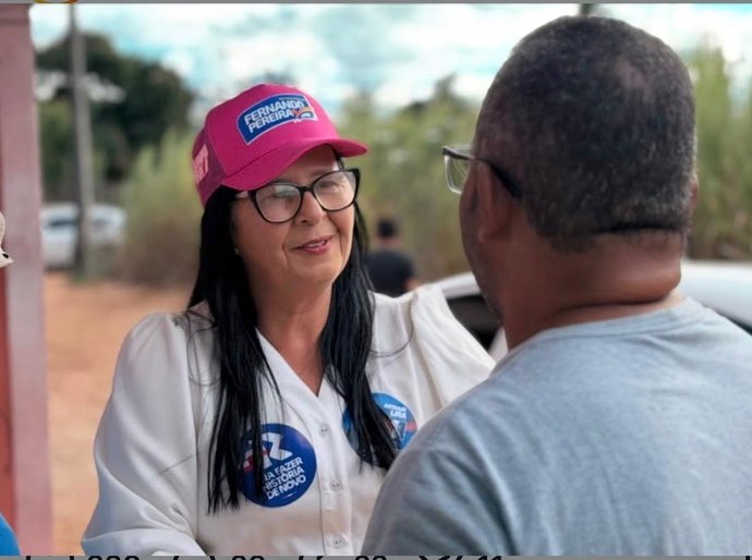 Edilza Alves intensifica visitas em Lagoa da Canoa para apresentar seu time de candidatos