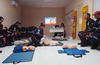 NEP Itinerante do Samu capacita socorristas da Base Descentralizada, em Marechal Deodoro