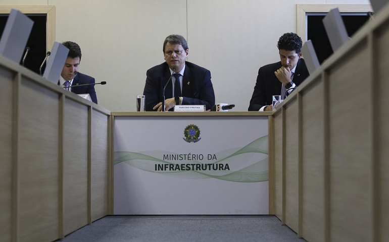 Infraestrutura: concentração de caminhoneiros em rodovias já ocorre em 14 Estados