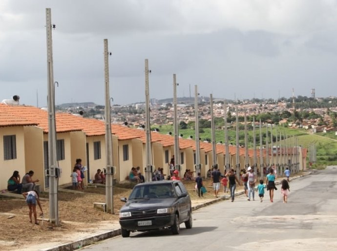 Semas de Arapiraca emite nota sobre a venda de casas no Vale do Perucaba
