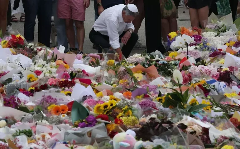 Albanese anuncia amplo combate a 'ódio e divisão' na Austrália