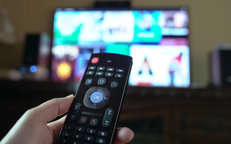 CTV alcança 60% de penetração na América Latina e esportes impulsionam uma em cada três assinaturas de streaming, aponta Comscore