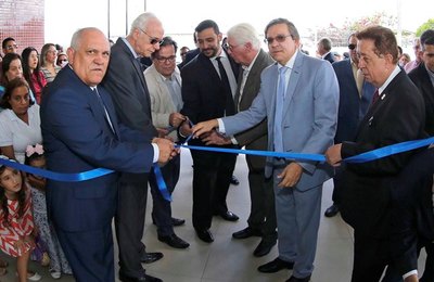 Otávio Praxedes inaugura novo prédio para duas unidades judiciárias em União dos Palmares