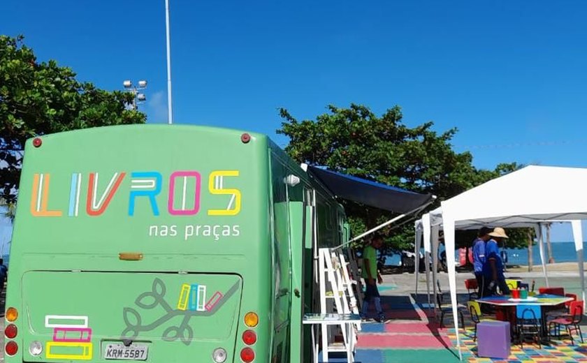 Projeto “Livros nas Praças” chega ao Jacintinho em Maceió